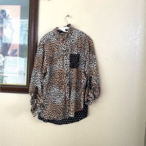 Chicos Animal Print Button Top Size 2